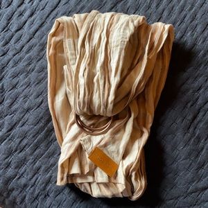 Leo pattern WildBird sling